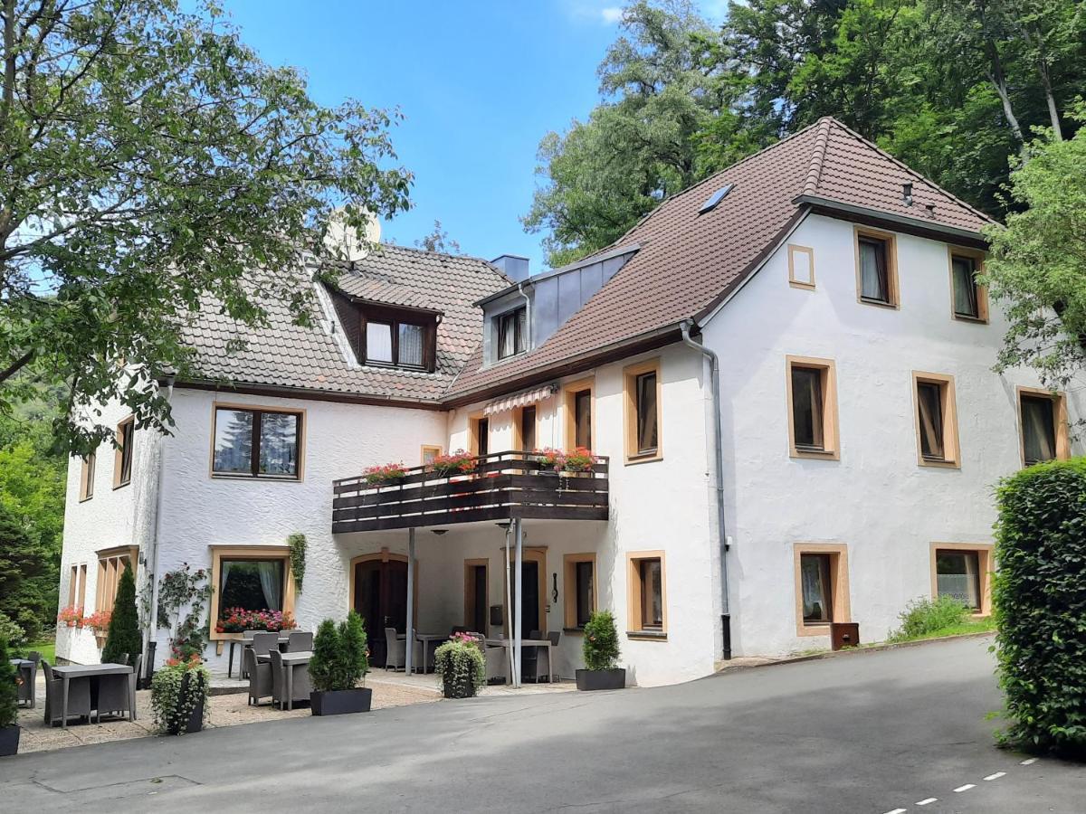 Hotel Pension Bluechersruh Bad Berneck im Fichtelgebirge Buitenkant foto